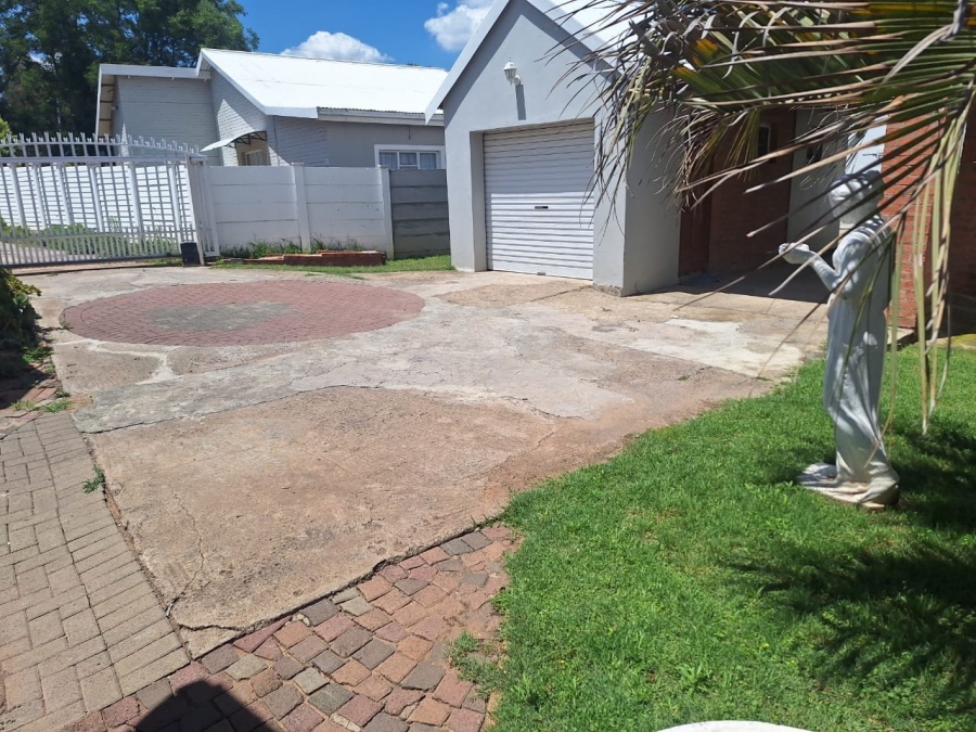 3 Bedroom Property for Sale in Bayswater Free State